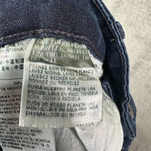 Levi's Demi Curve Modern Rise Skinny Jeans - Picture 13 of 15